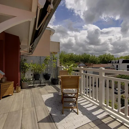 Apartment Dignan - A Moins D'1 Km De La Arcachon